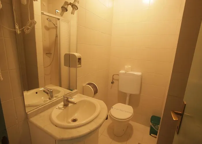 By The Sea - Diklo, - 16023 ゲストハウス