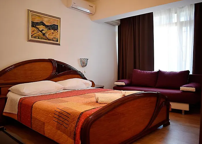 By The Sea - Diklo, - 16023